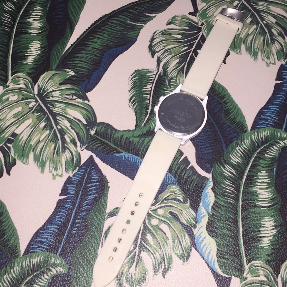 Watch - Picture 2 of 2